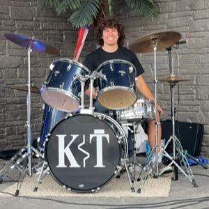 KALAMIT̄ at Riverfront Bar & Grill